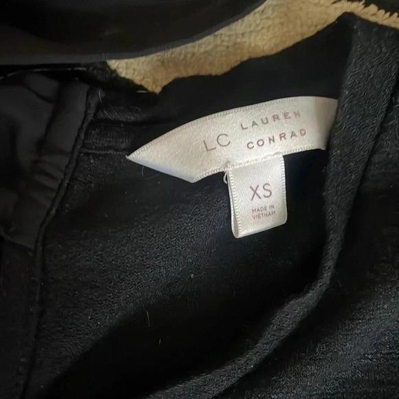 LC Lauren Conrad Shirt - Picture 3 of 5